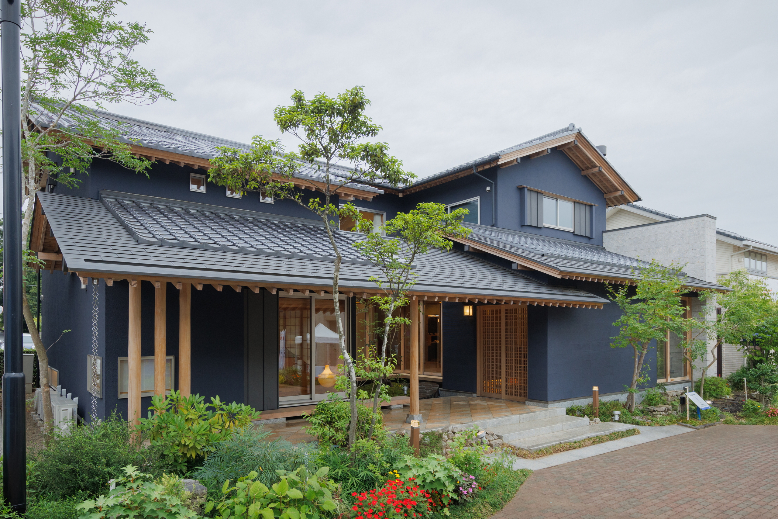 中庭を純和風・和モダンのデザインにした住宅実例｜純和風｜茨城県の注文住宅実例｜ノーブルホーム粋